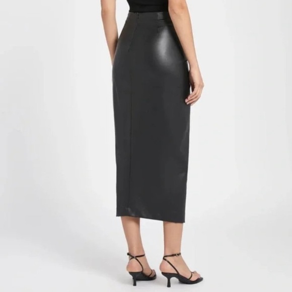 💄Faux Leather Midi Skirt - Picture 2 of 6